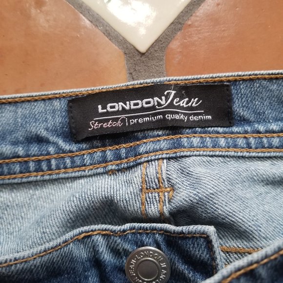 LONDONJEAN Victoria's Secret Lightwash Stretch Jean - Picture 4 of 8